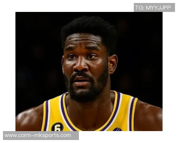 湖人称谢艾顿尽力！背靠背20+10又创纪录 佩总800万签状元诚心赚